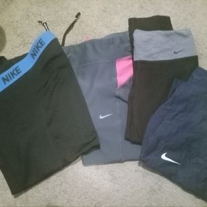 Bundle of 4 NIKE Capri Leggings
